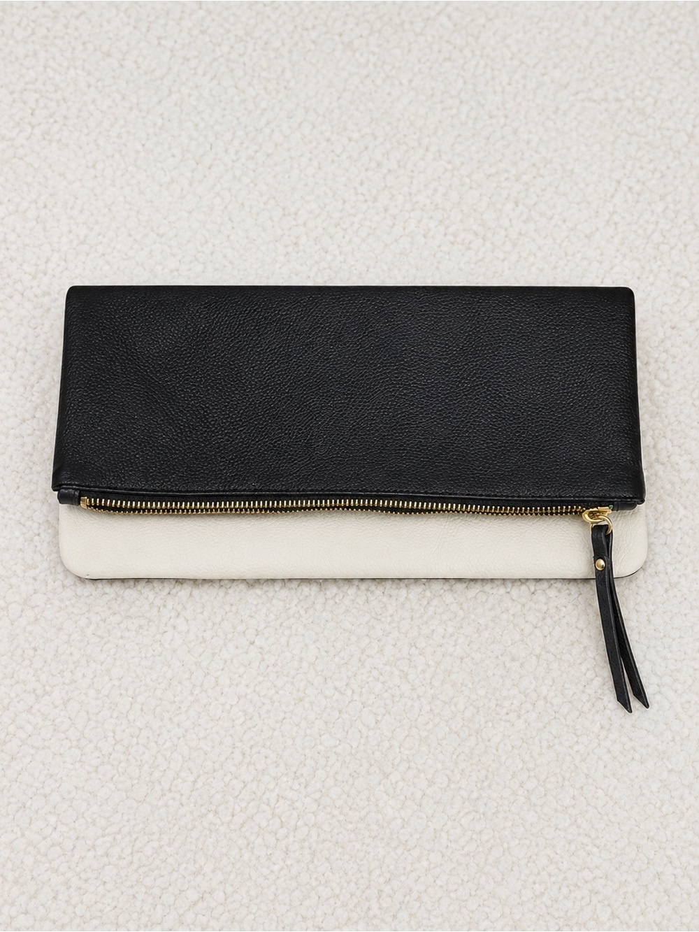 Black and Cream Fold-Over Leather Clutch Wallet Banana Republic